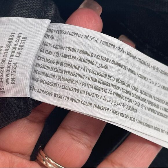 Hollister Ultra High Rise Black Raw Hem Denim Skirt Size 11 (Waist 30”) - Picture 10 of 14